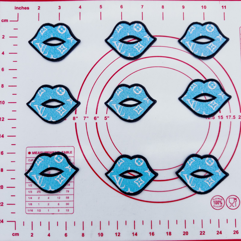 Mid(Iron-on)L-Lips Style Patches