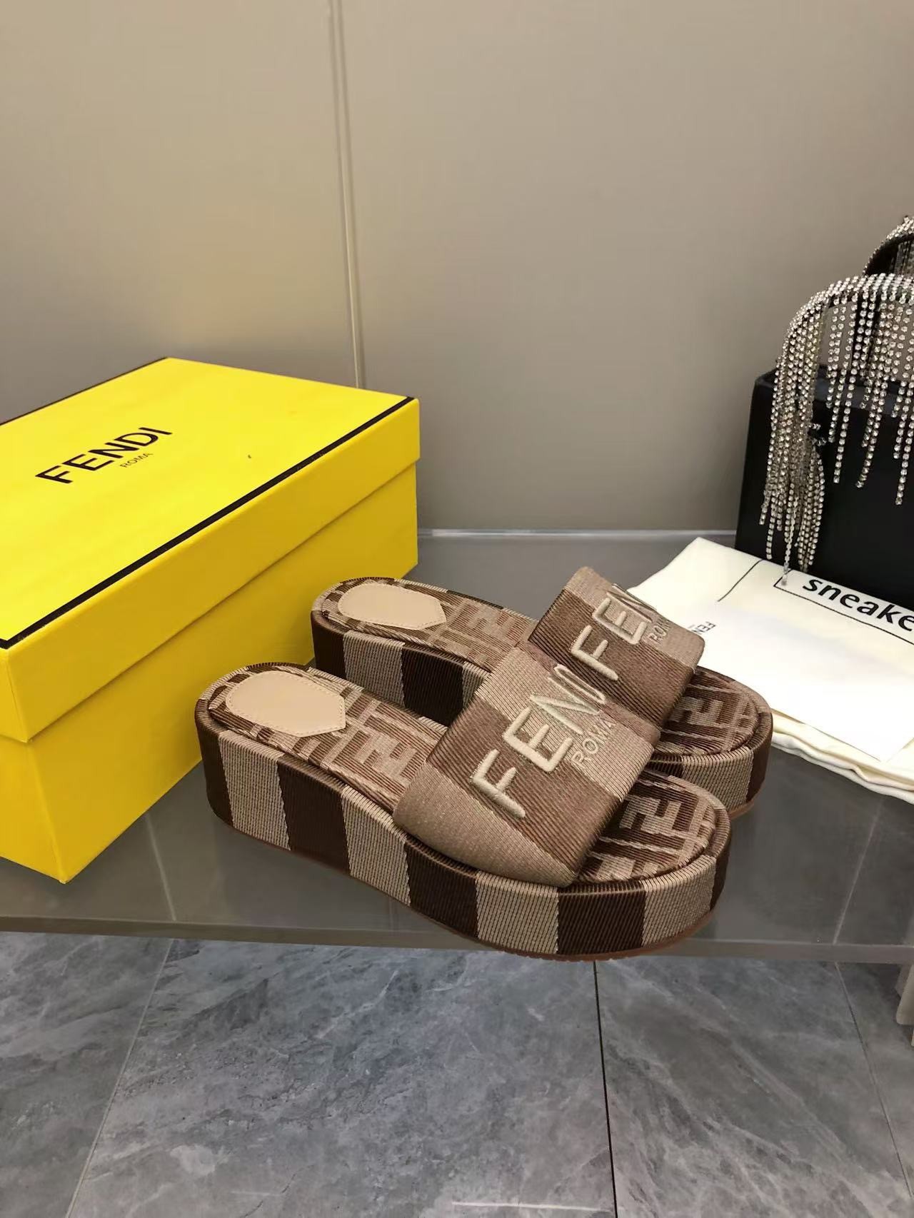 Fendi Beach Flip Flop Collection Slippers