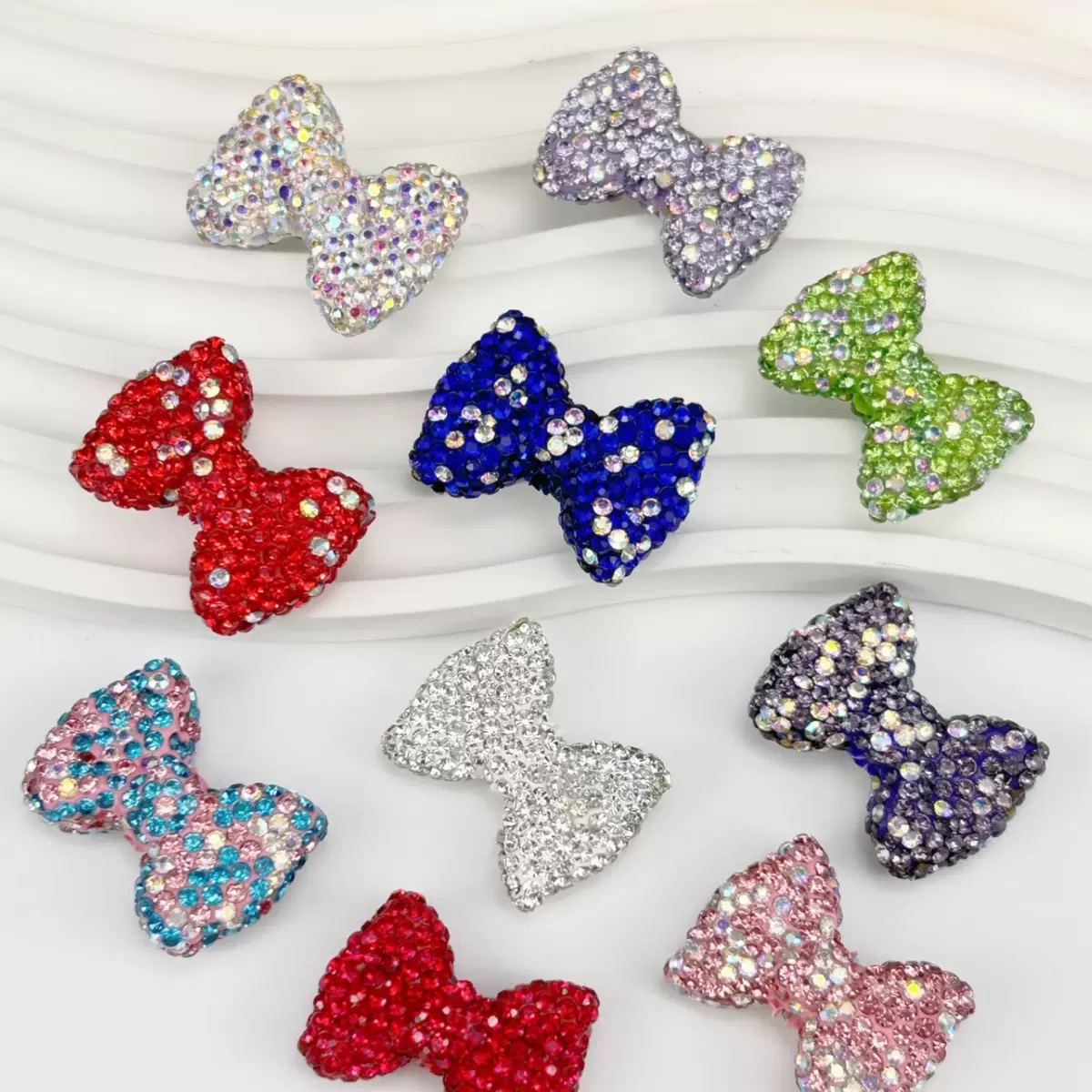 MID-Sparkling Rhinestone Bows 30MM*22MM