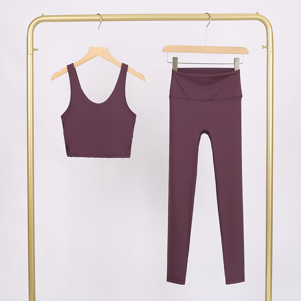 lululemon yoga outfit set (vest + pants)