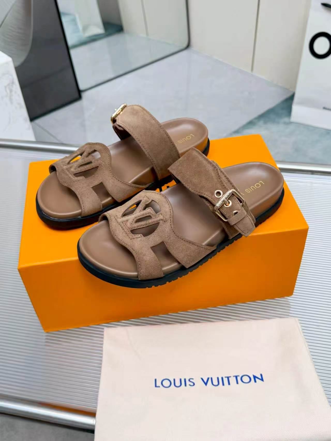 LV slippers