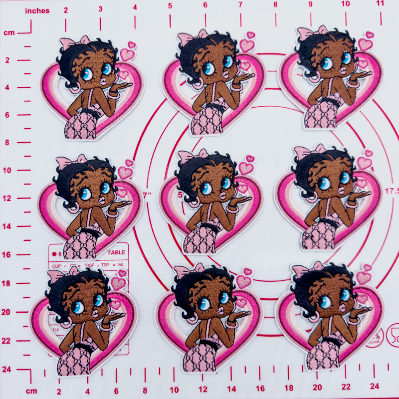 Mid(Iron-on) - Love Shape Betty Patches
