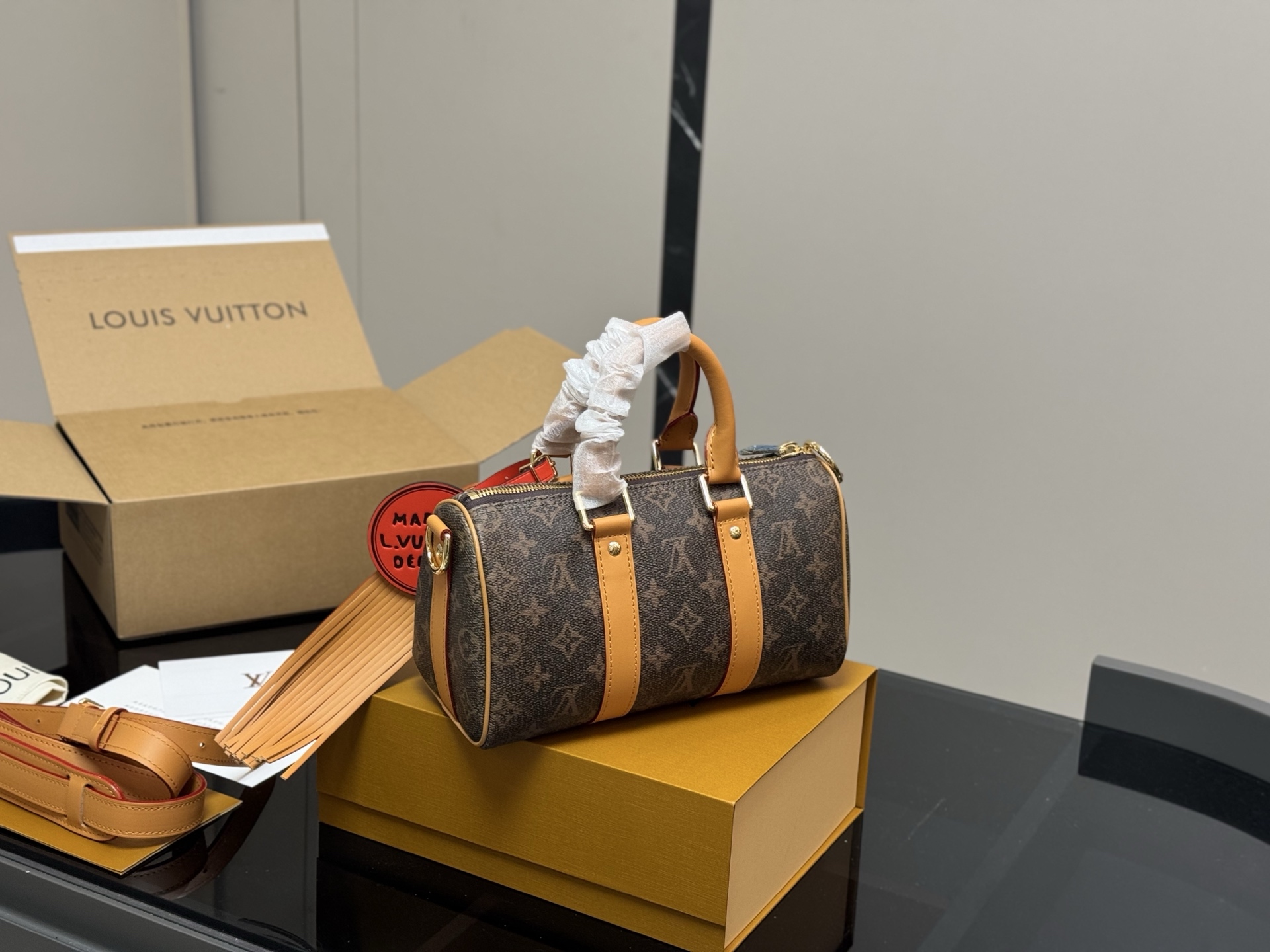 Louis Vuitton Keepall Bandoulière 25 crossbody bag