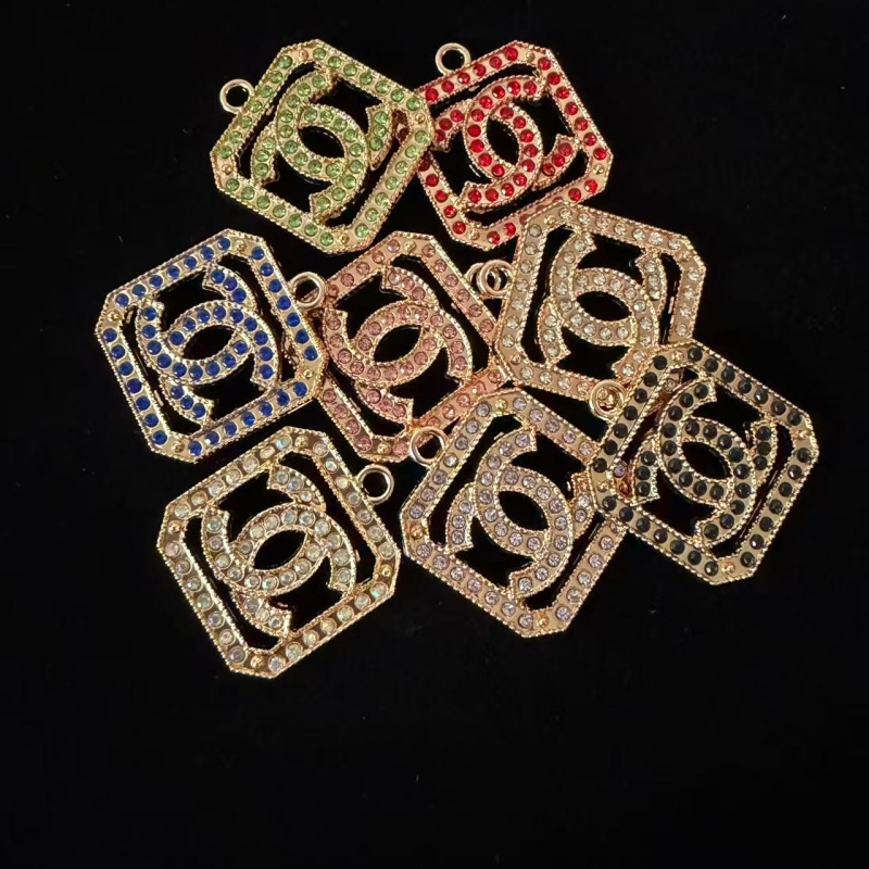 CC-Metal Square With Diamonds 26MM*26MM