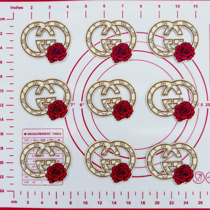 Mid(Iron-on)GG -With Red Flower Patches