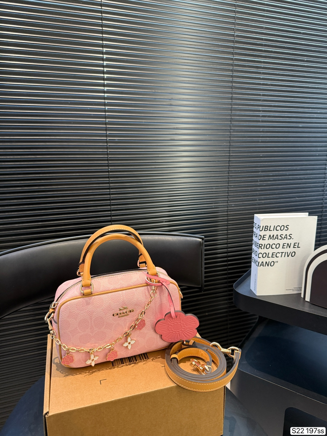 coach shoulder crossbody bag