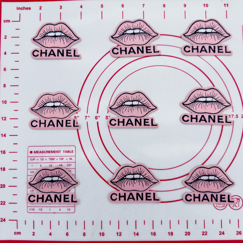 Mid(Iron-on)C-Lips Style Patches