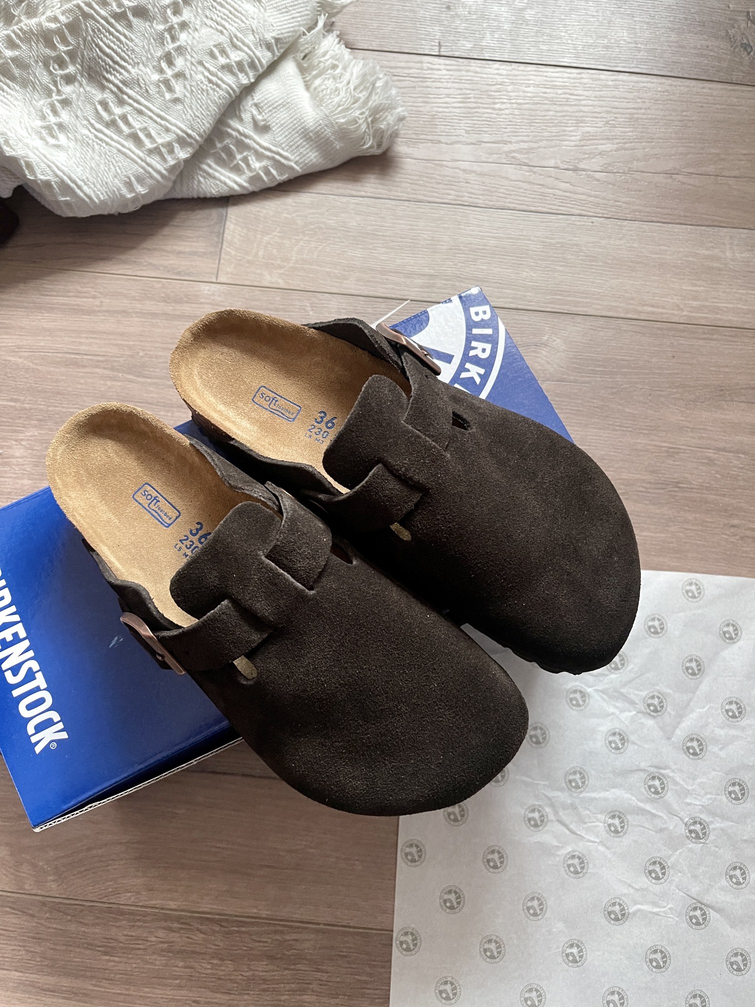 Birkenstock  semi enclosed mules