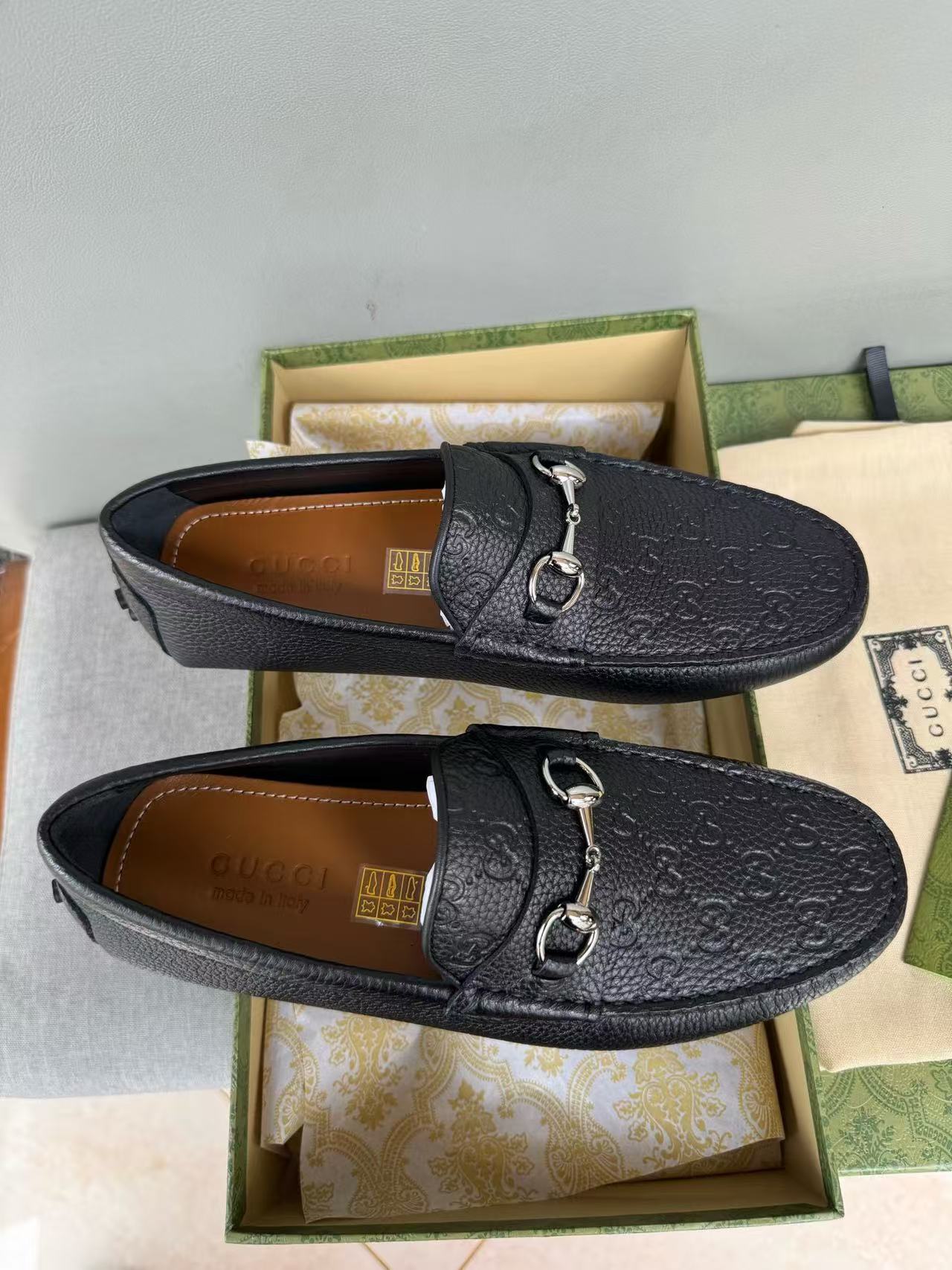 Gucci handmade leather shoes
