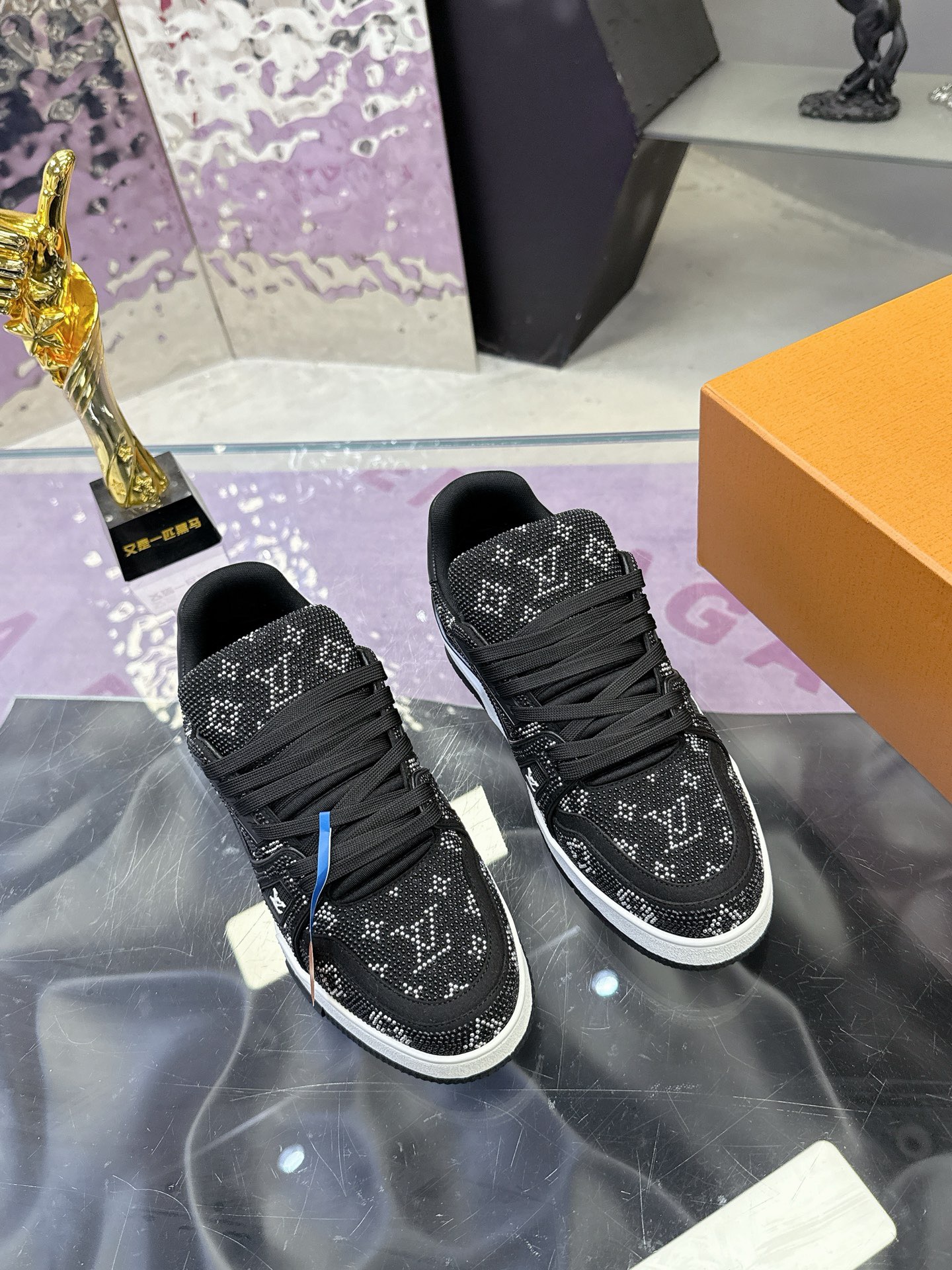 L X V Hand-set Rhinestones Sneaker detail 8