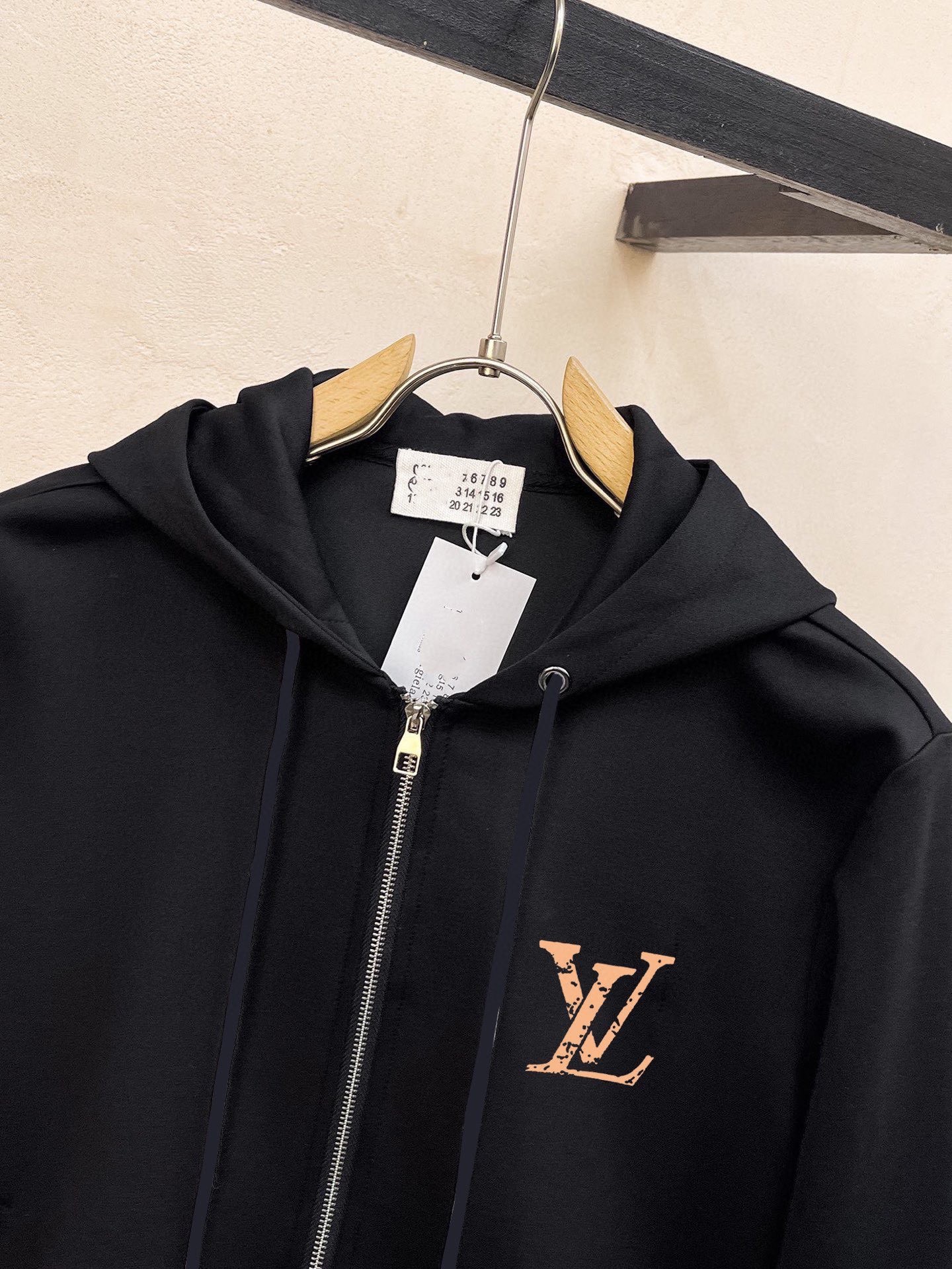 Product detail 4