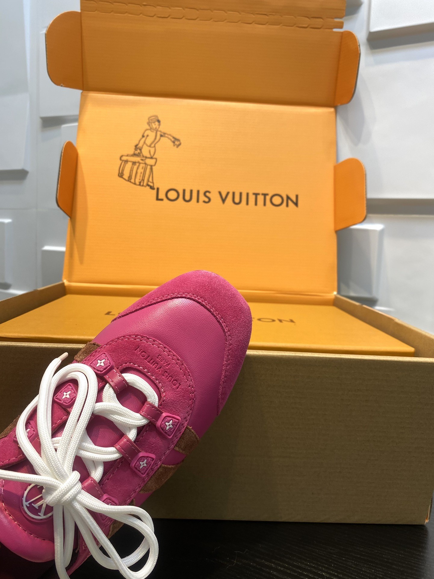 L X V SNEAKERS detail 5