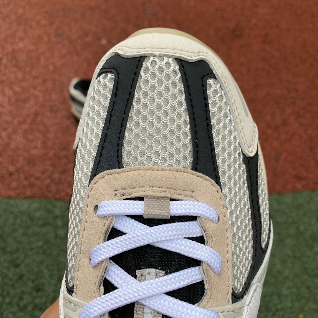 Nike Zoom Vomero 5白黑荧光低帮运动跑步鞋FN7649-110