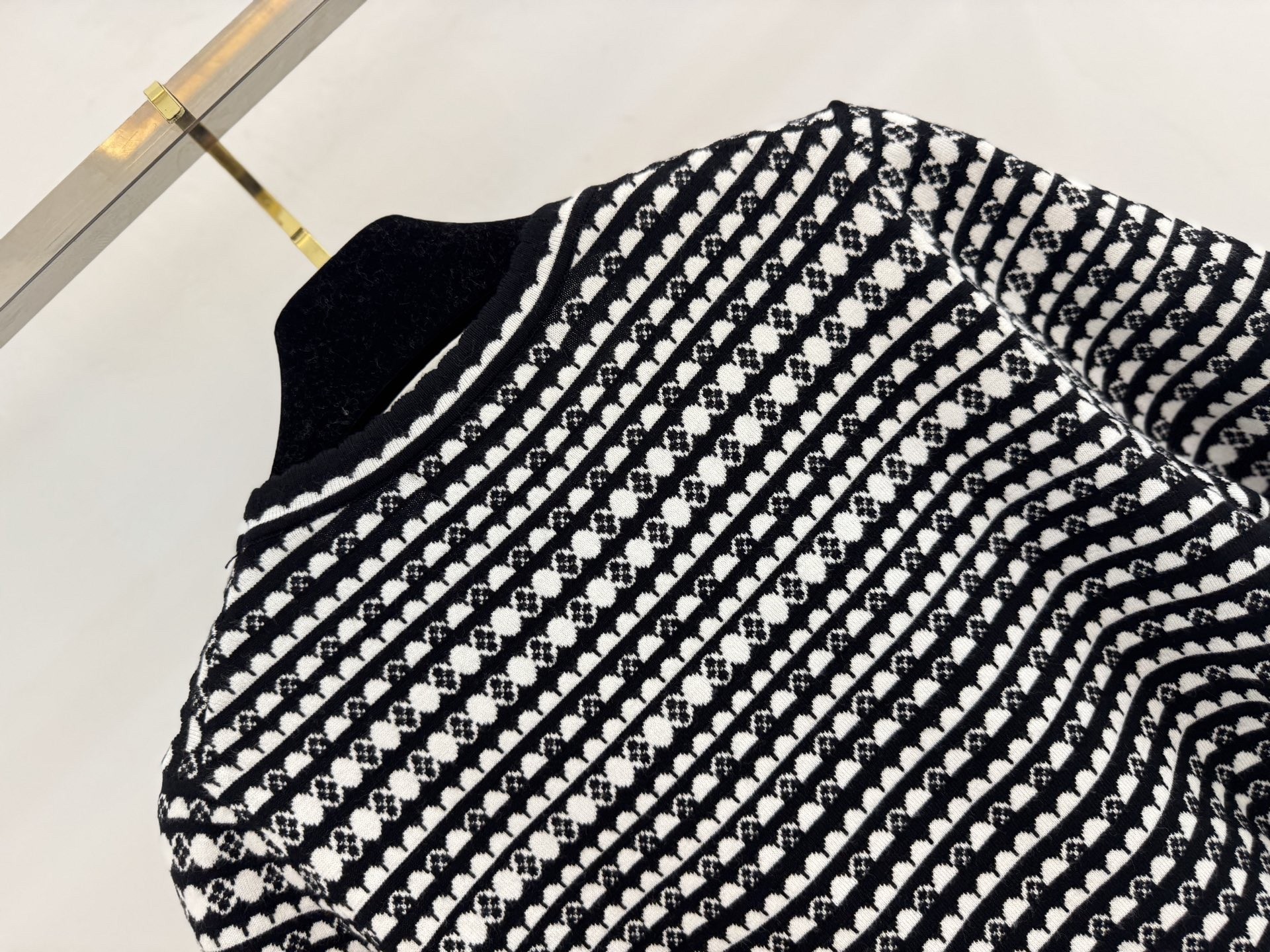 Product detail 4