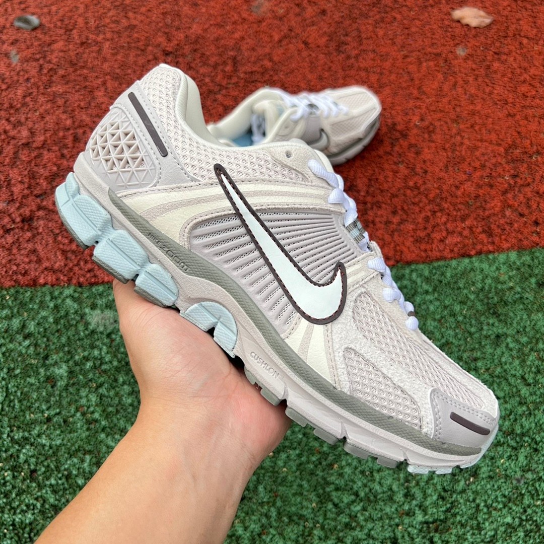 Nike Vomero 5 米灰蓝 Nike Zoom Vomero 5 米灰 低帮运动休闲跑步鞋 FZ3653-104