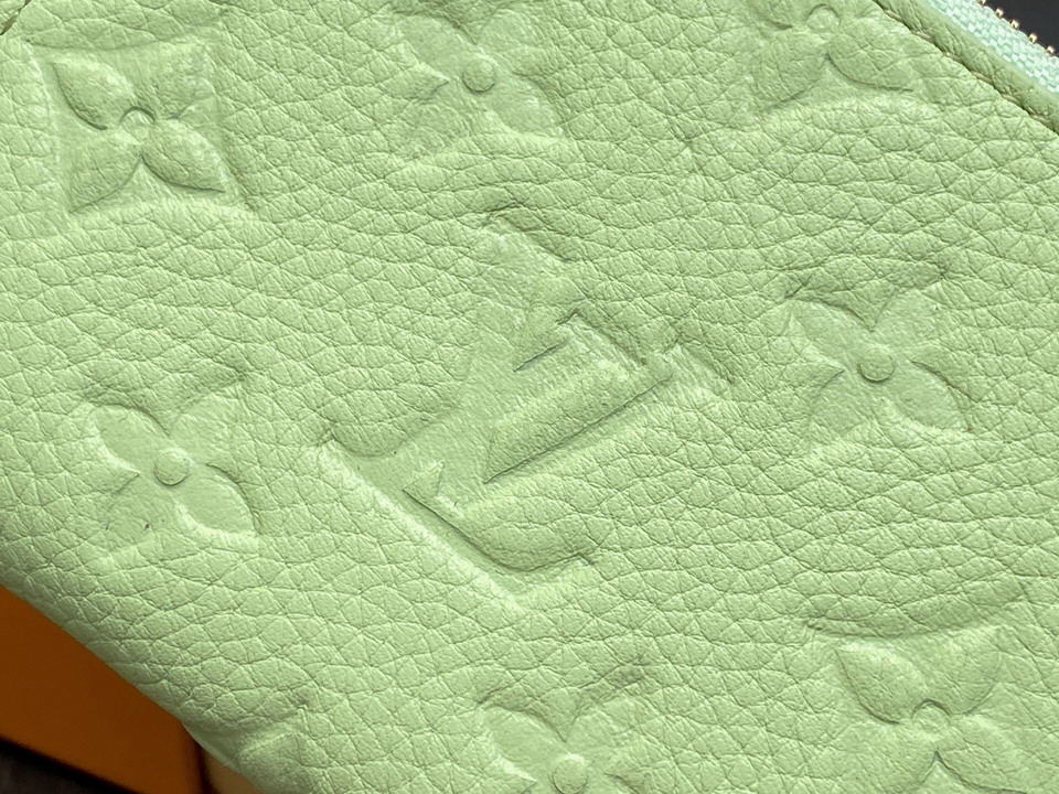 L X V Wallets(Multiple sizes) detail 6