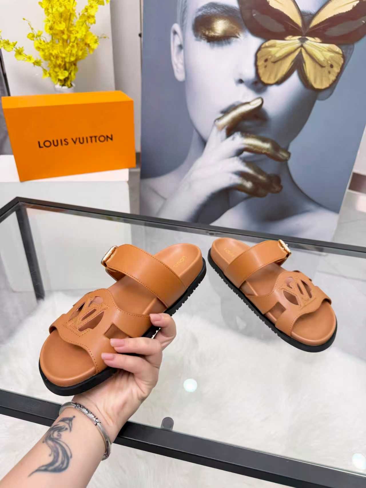 L X V SLIPPERS detail 5