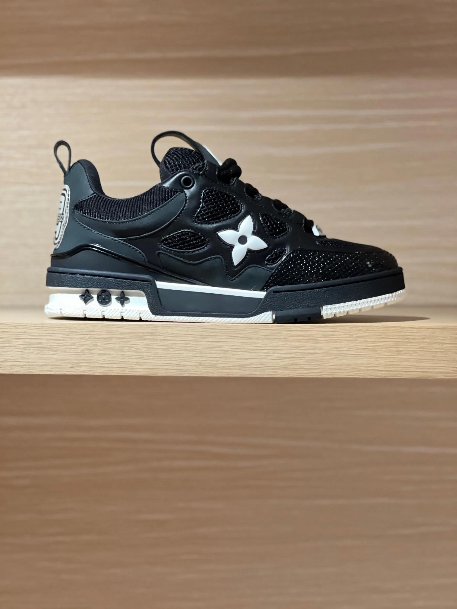 L X V RUNNER TATIC Sneakers detail 9