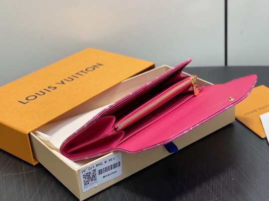 L X V Wallets(Multiple sizes) detail 8