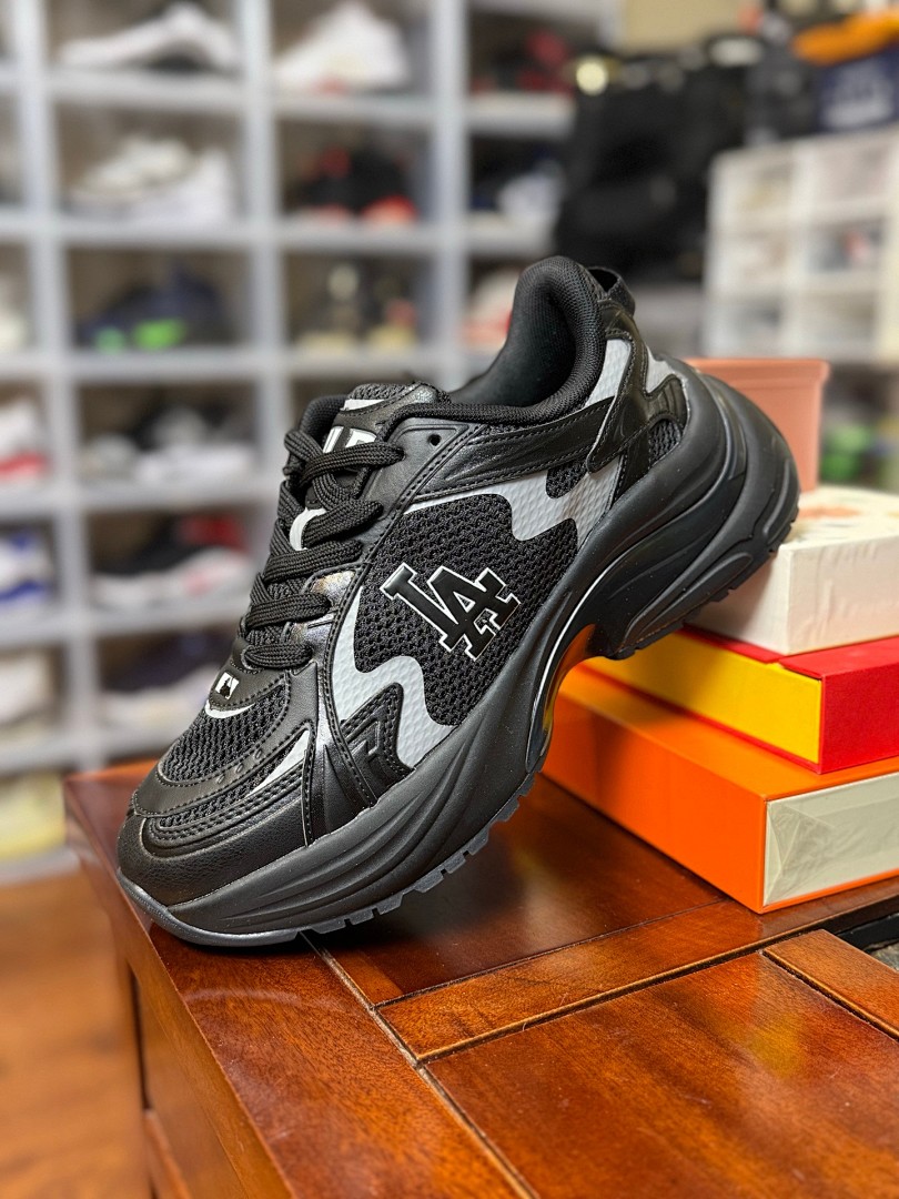 MLB黑灰 Curve Runner 跑步鞋 黑色3ARNSPL4N（GP010）
