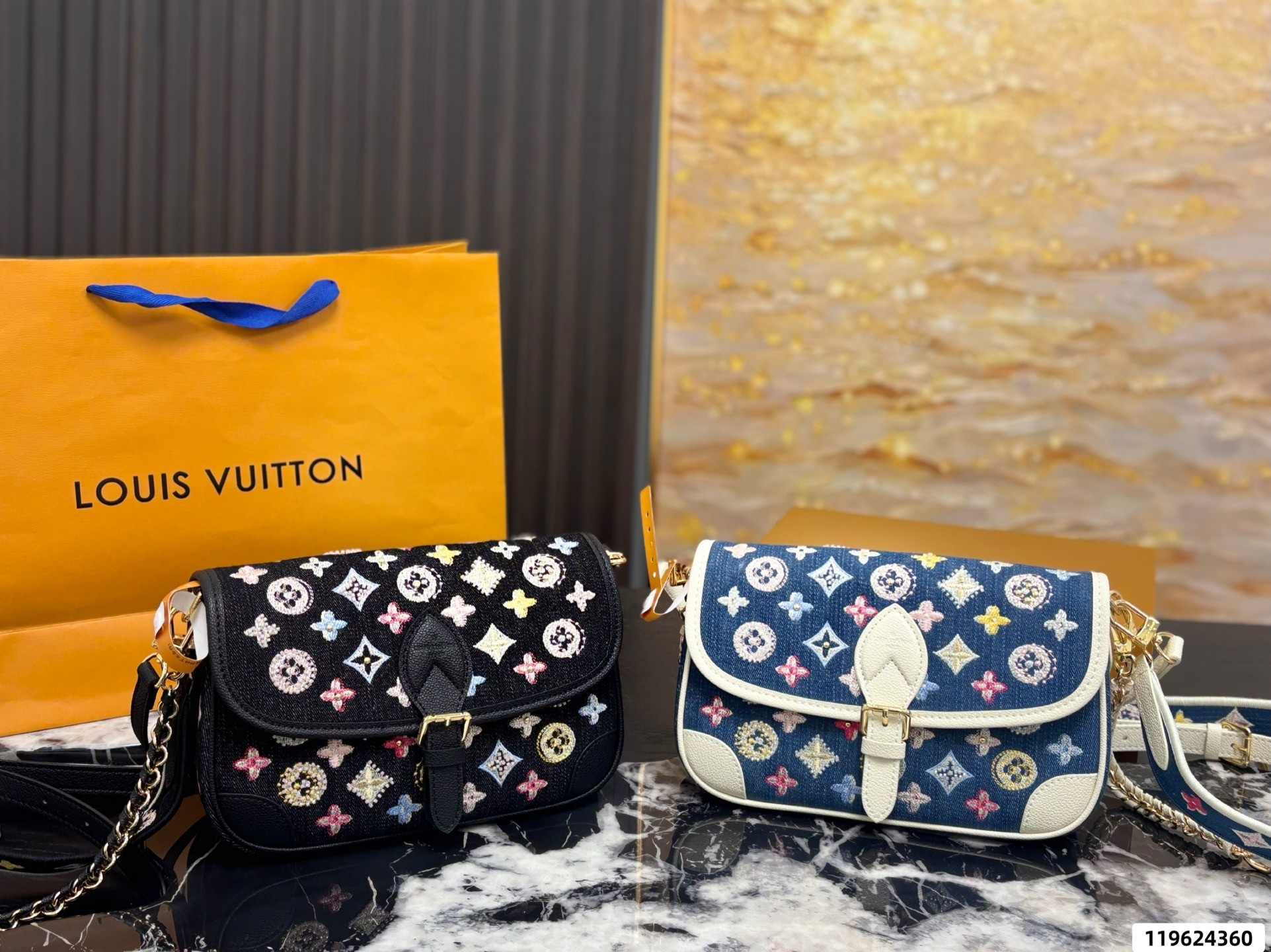 L X V Shoulder bag Size：28cm（Multiple colors）