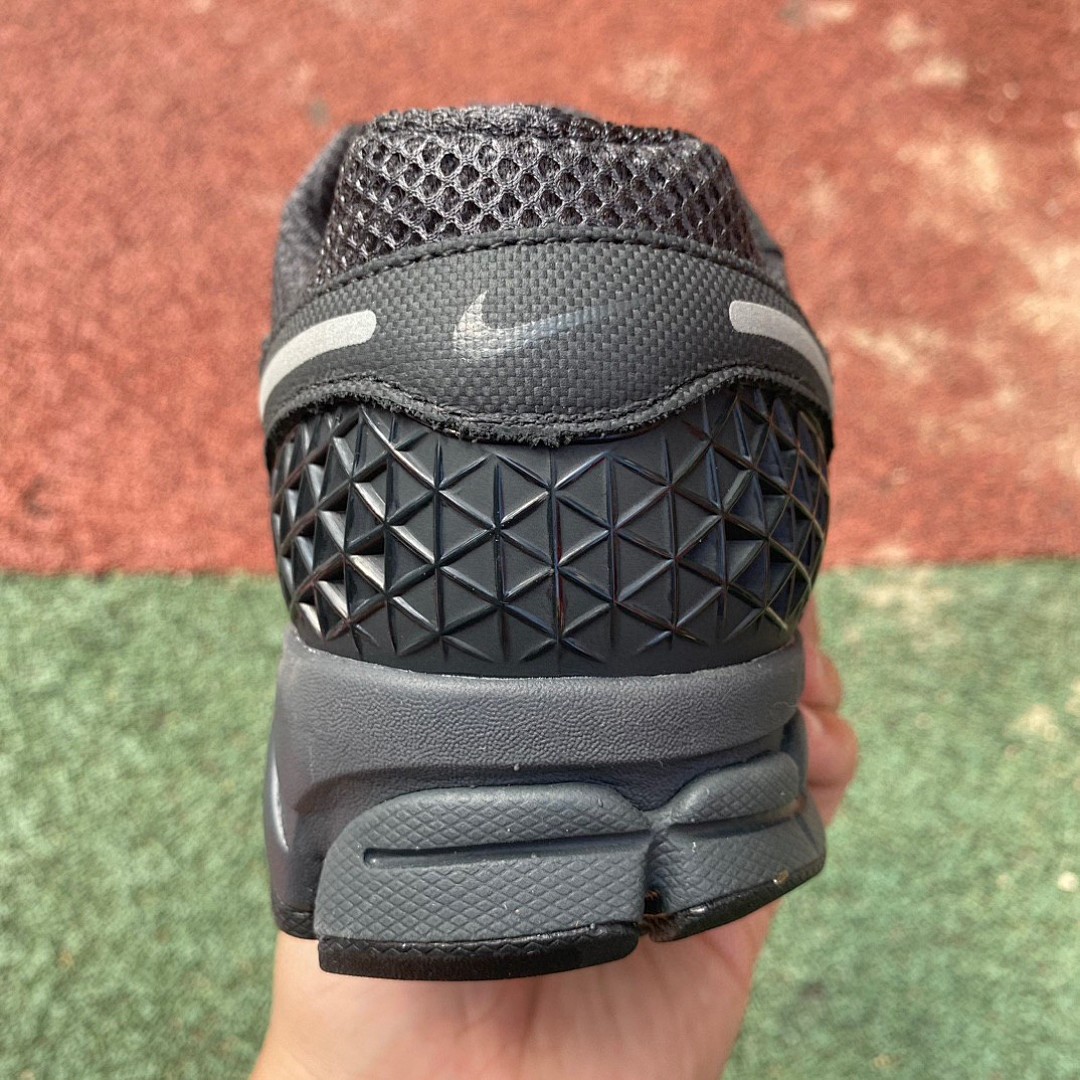 Zoom Vomero 5黑色 Nike Air Zoom Vomero 5防滑耐磨女款 低帮跑步鞋 bv1358-002
