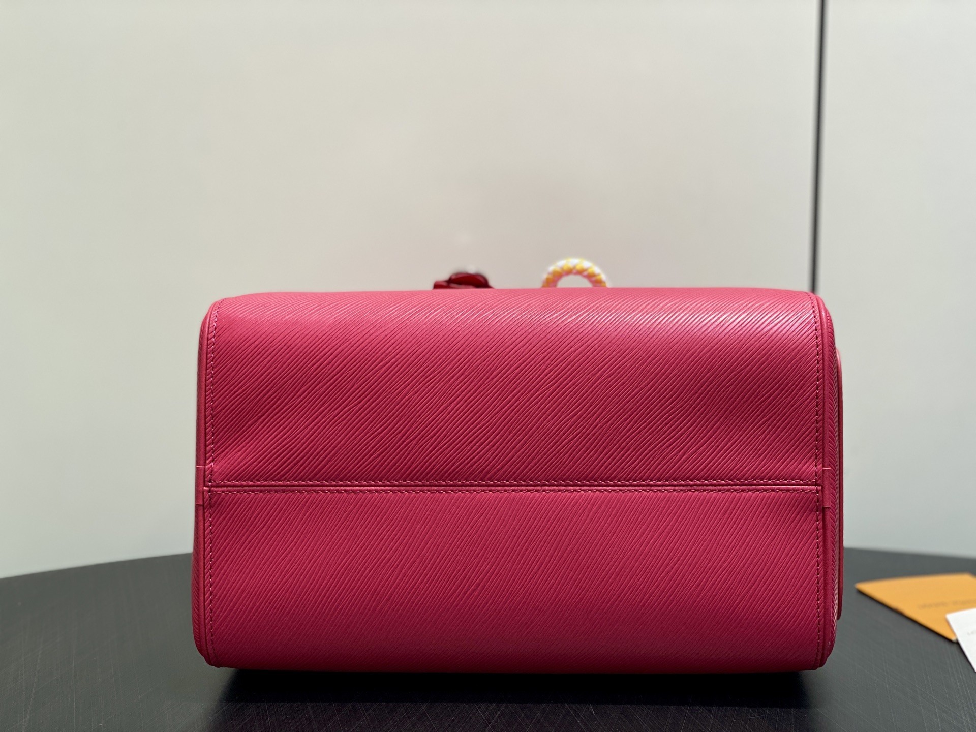 L X V Speedy soft 30 M29096 21x17x30cm detail 5