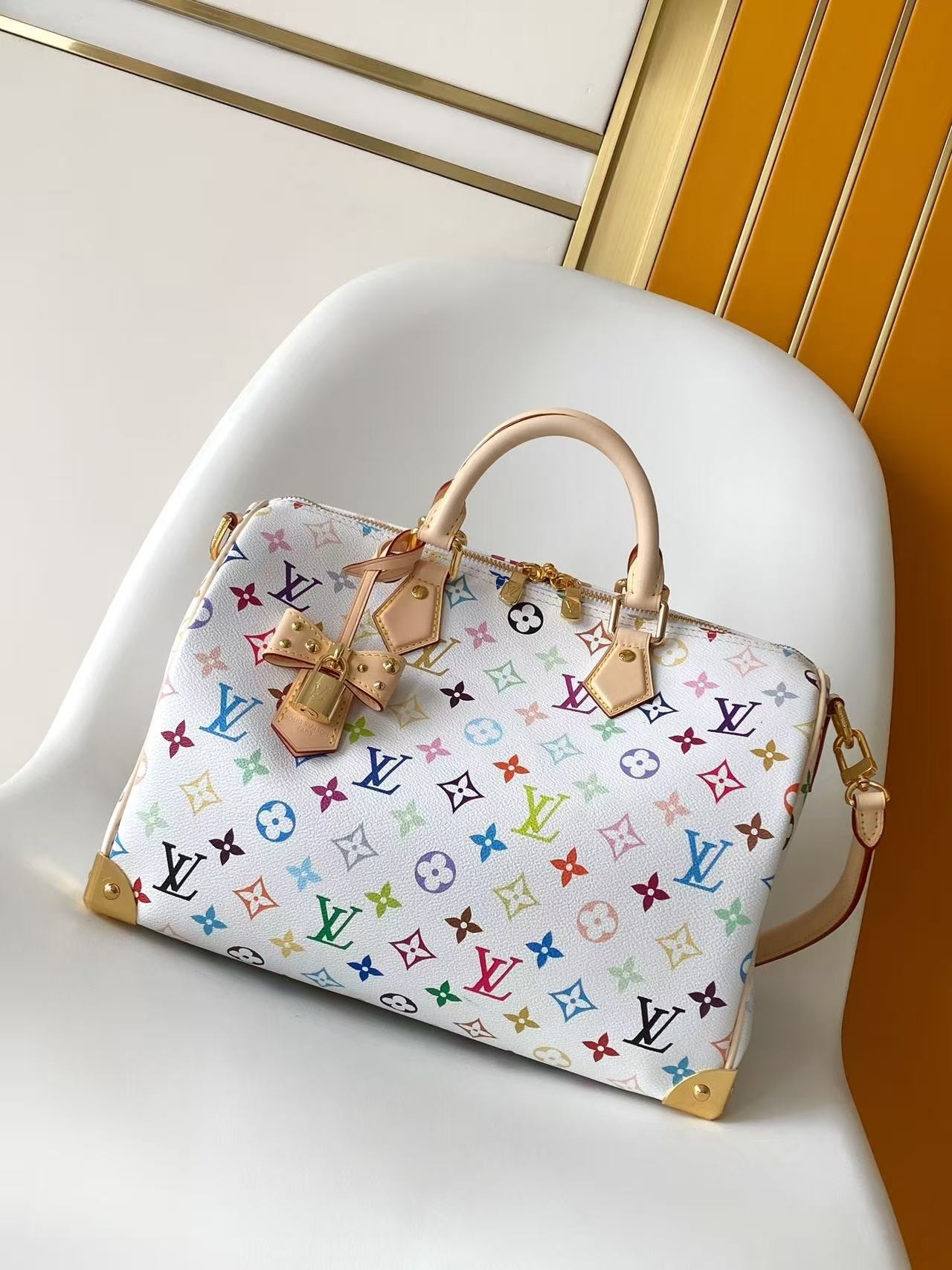 L X V Speedy Bandoulière 25 M27789 Size：30x21x17cm