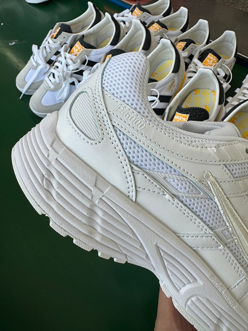 NIKE P-6000 全白 原装订单 外围平台专供 复古科技个性老爹鞋P-6000 灵感来源于 Pegasus 25 和 Pegasus 2006
