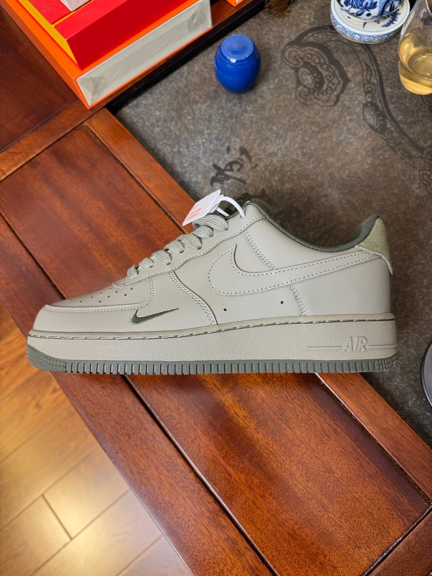 空军一号af1 绿棕色 灰绿 纯原版 货号HM9483-300