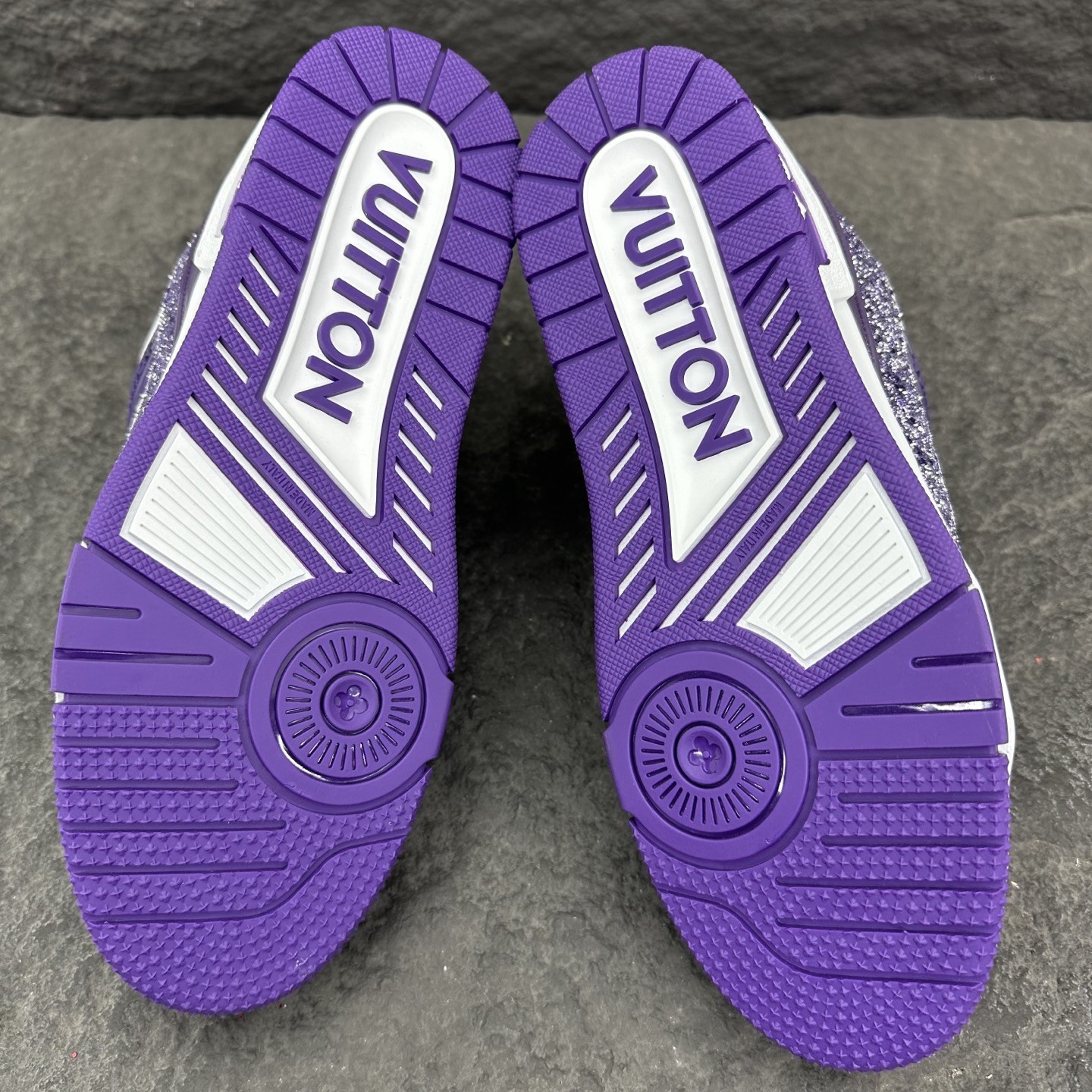 L X V TRAINER Sneakers detail 5