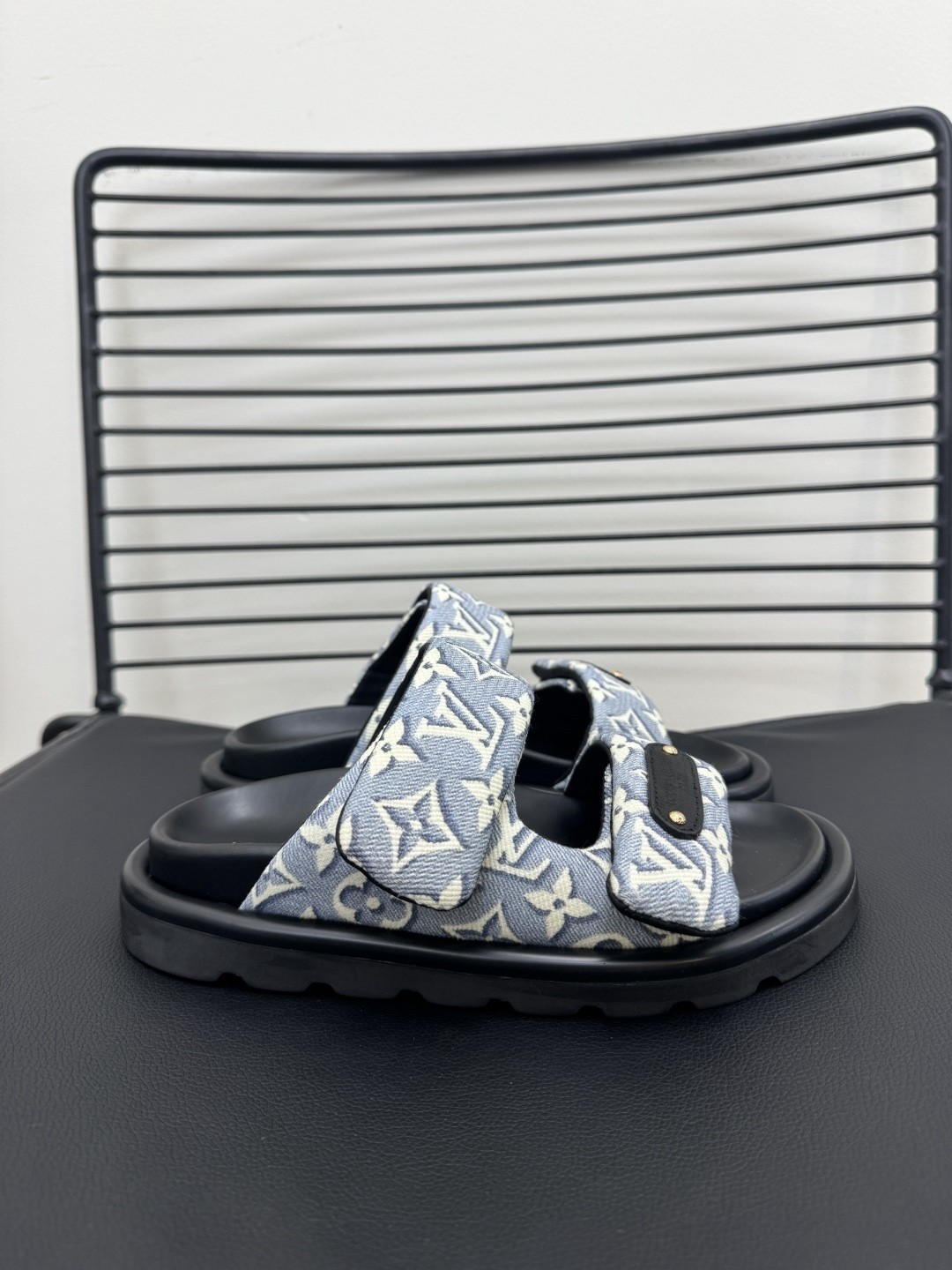 L X V SLIPPERS（Multiple colors） detail 18