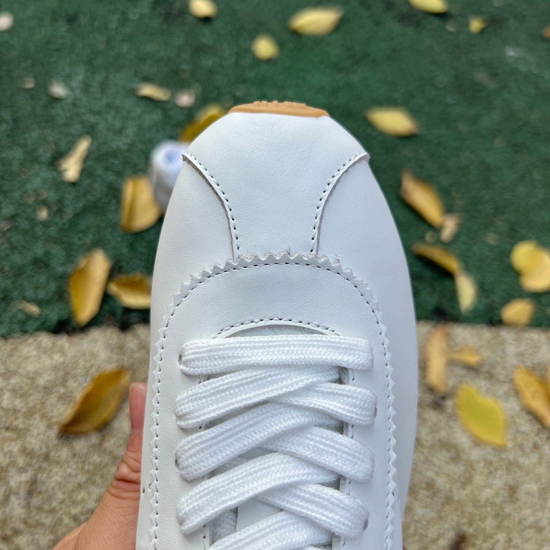 MIU MIU缪缪 Plume 皮革白色 运动鞋 尺码：35-40 ，38