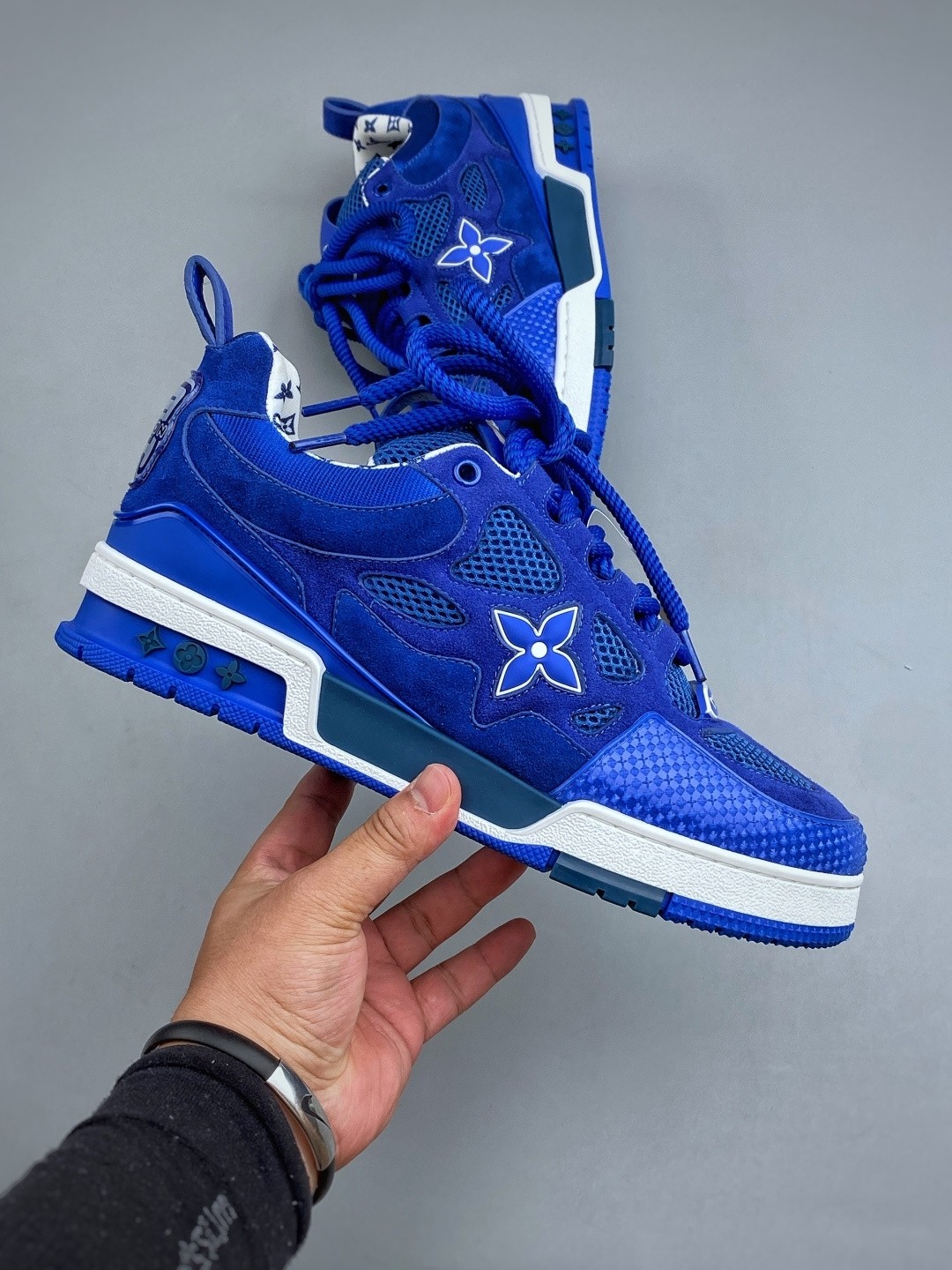 L X V Skate Sneaker detail 2