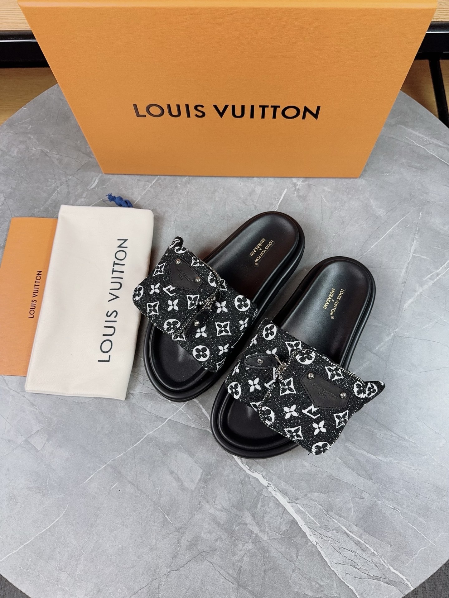 L X V SLIPPERS(Multiple colors) detail 7