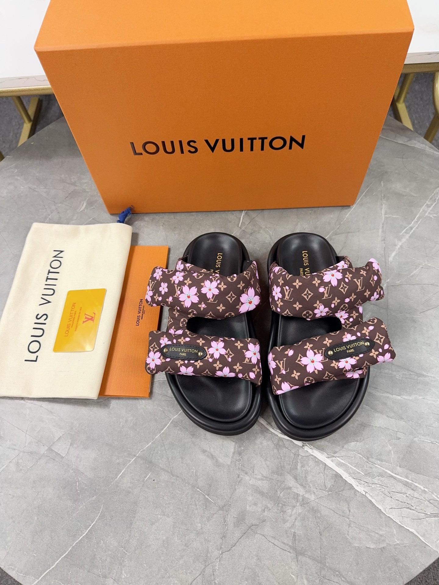 L X V SLIPPERS detail 5
