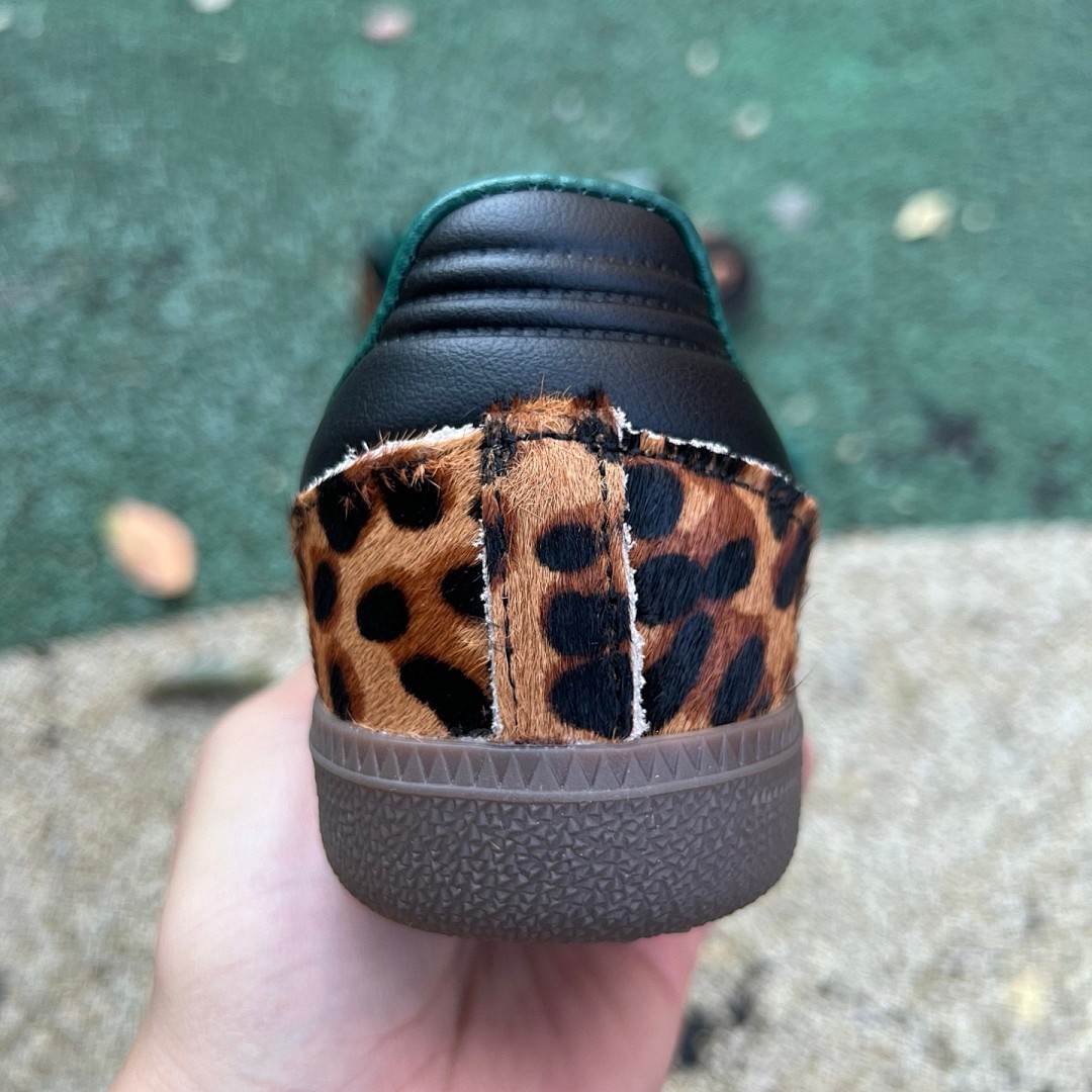 阿迪德训板鞋豹纹黑色 s2纯原版 阿迪达斯Adidas Samba OG T头鞋 豹纹复古德训板鞋 JI2735