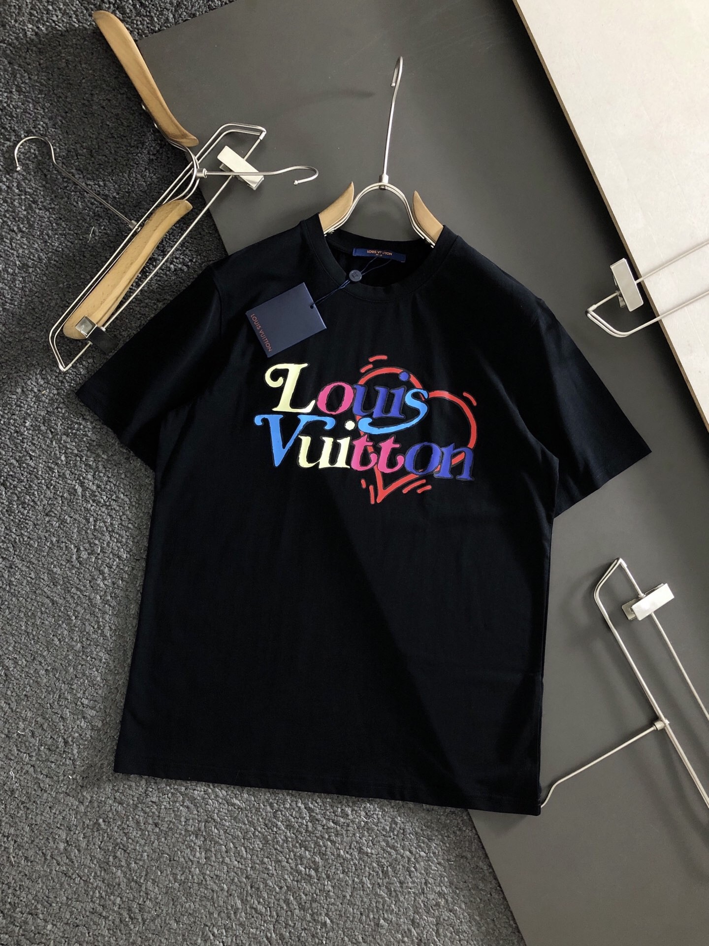 L X V T-shirt