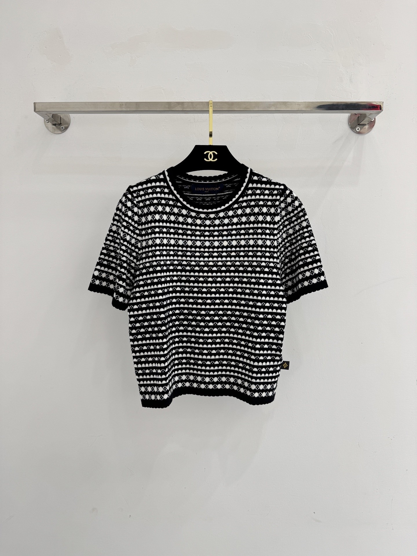 L X V Knitted short sleeve