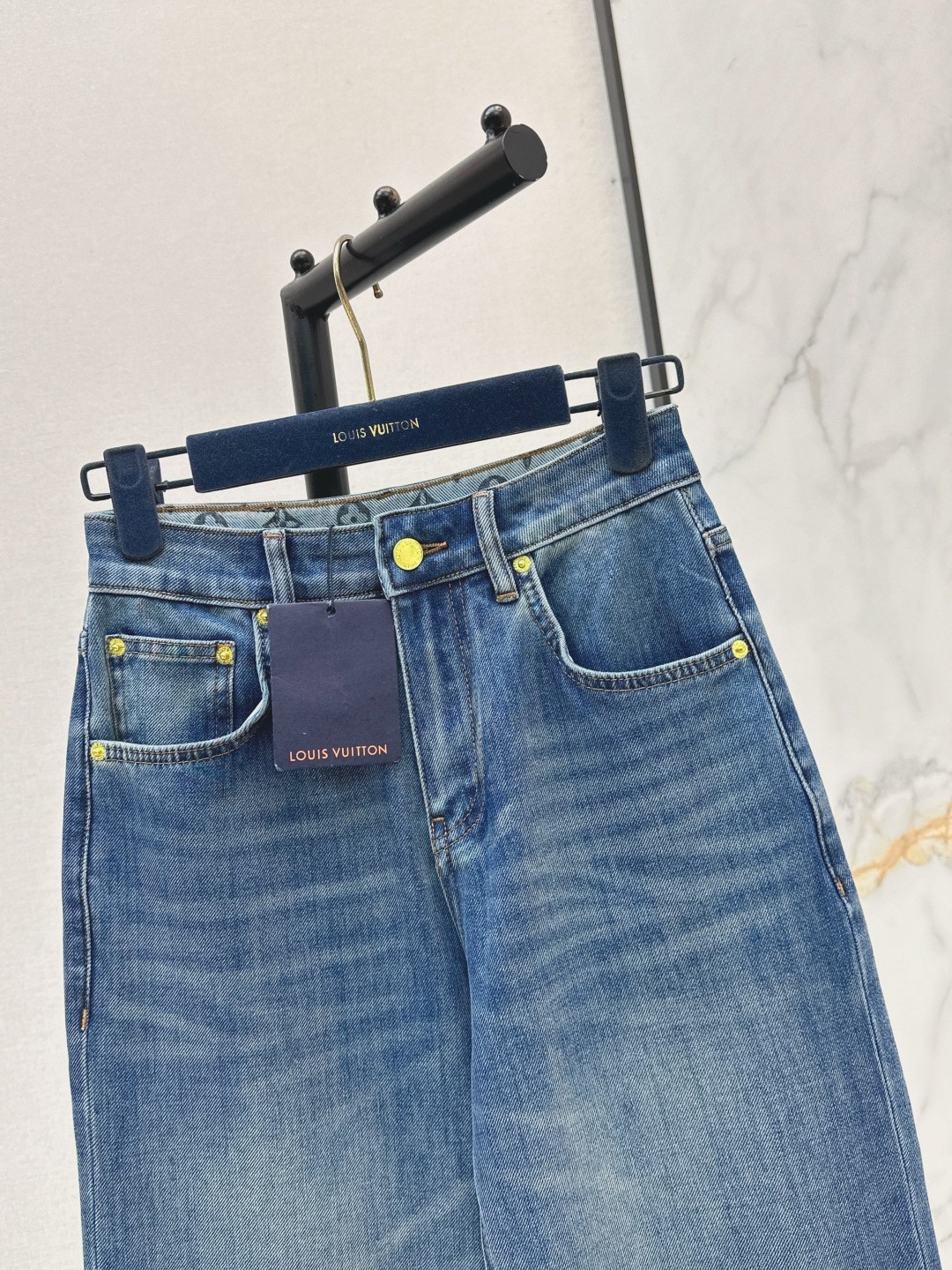 Product detail 2