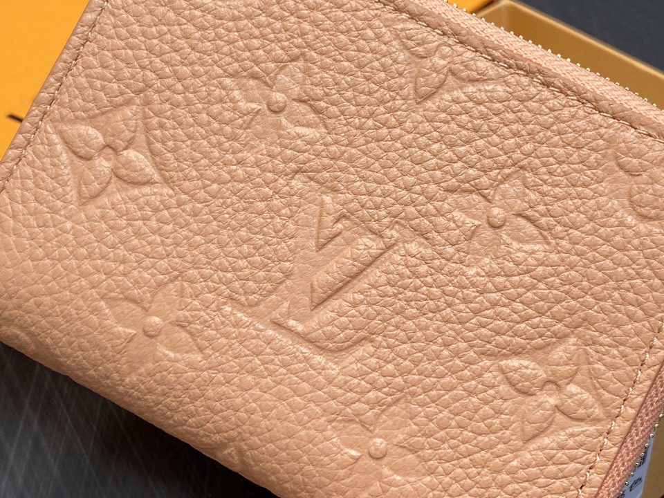 L X V Wallets(Multiple sizes) detail 14