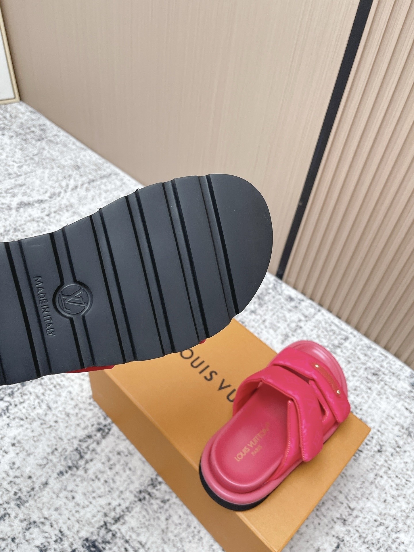 L X V SLIPPERS detail 8