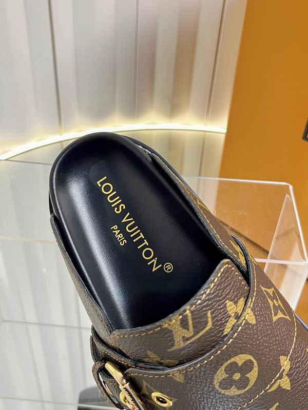 L X V Slippers detail 8