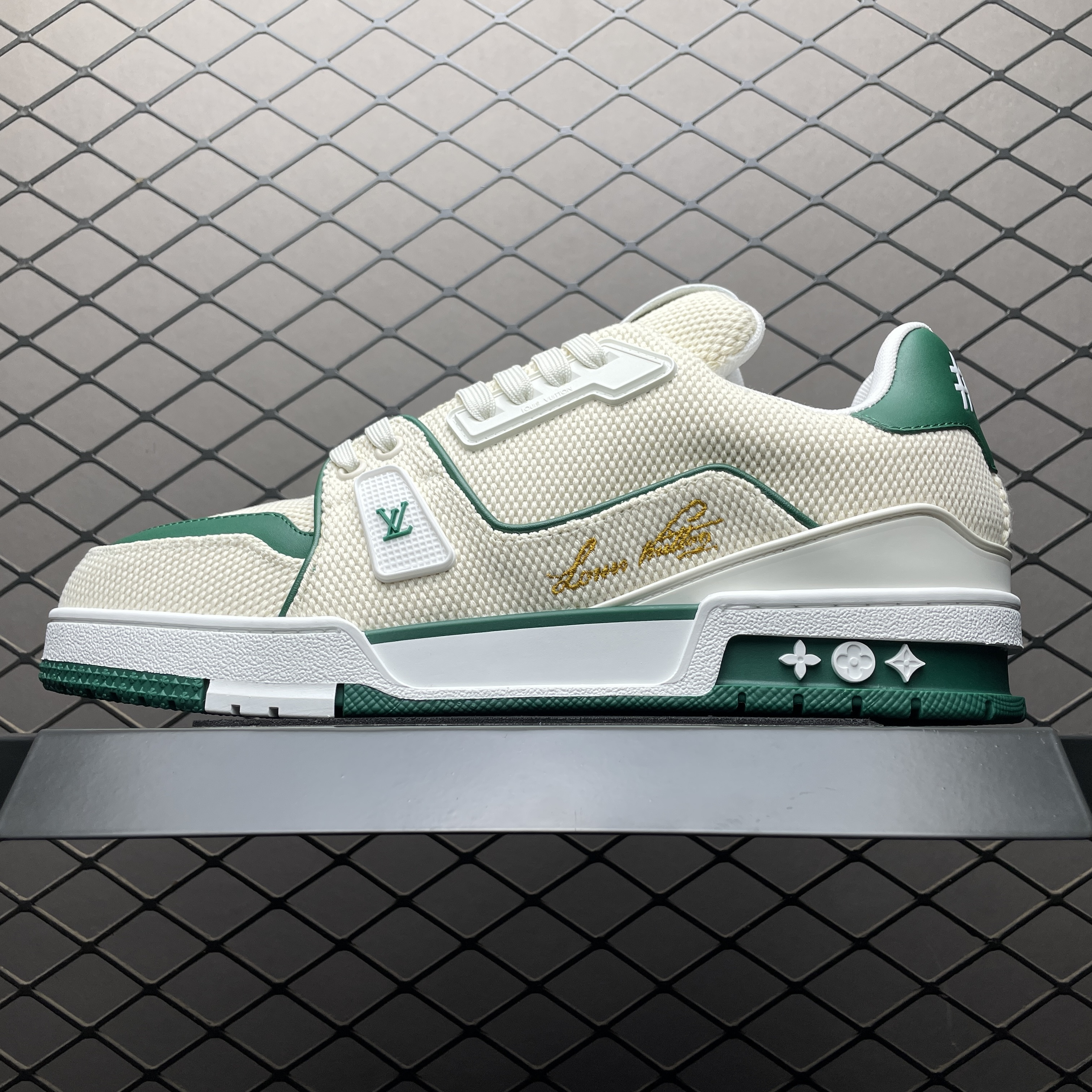 L X V TRAINER Sneakers
