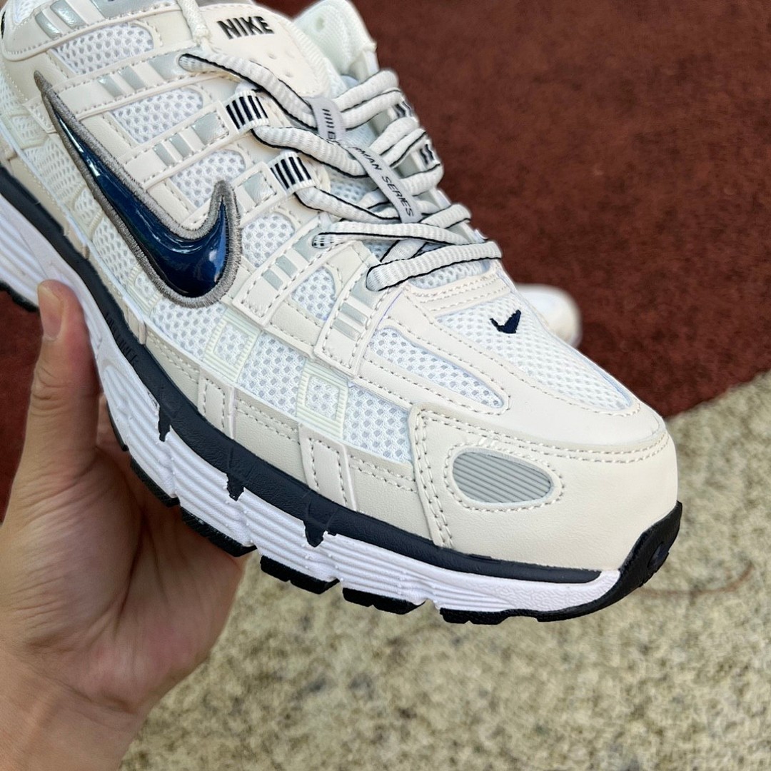 Nike P-6000白黑 Nike耐克 P-6000 PRM 网面透气耐磨运动训练复古跑步鞋 CD6404-018