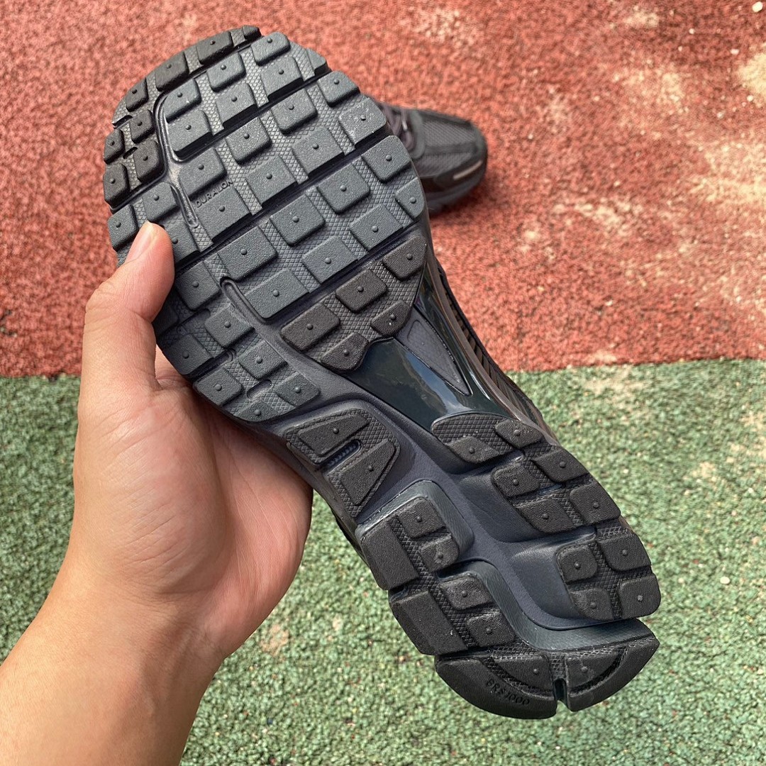 Zoom Vomero 5黑色 Nike Air Zoom Vomero 5防滑耐磨女款 低帮跑步鞋 bv1358-002