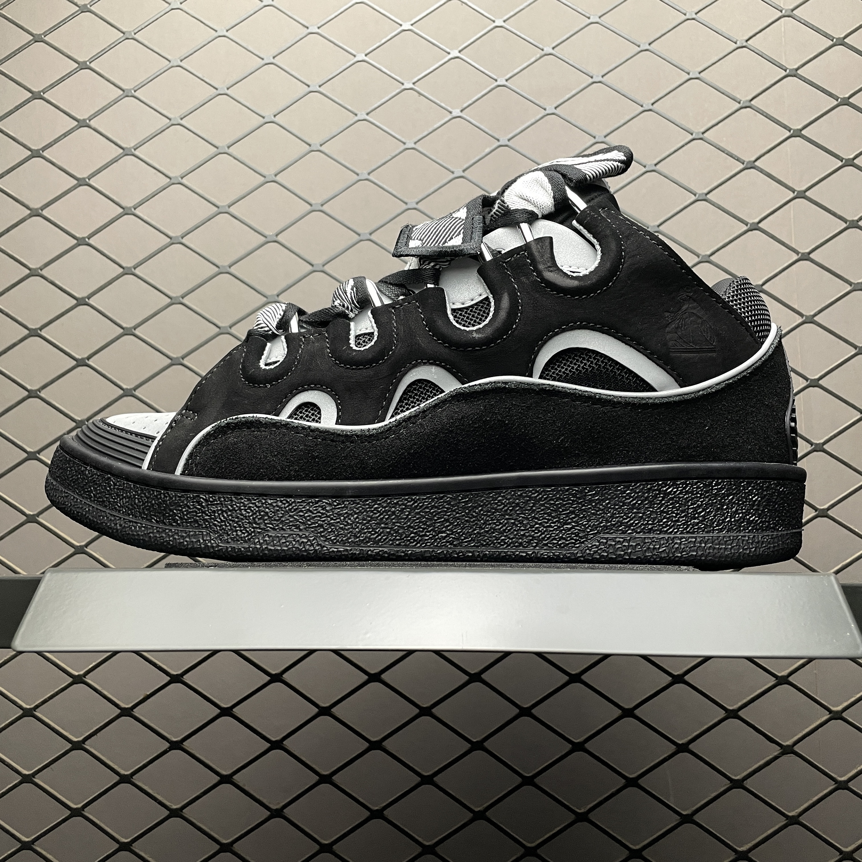 LAN Curb SneakerBlack Grey FM-SKRK11-REFL-P2210
