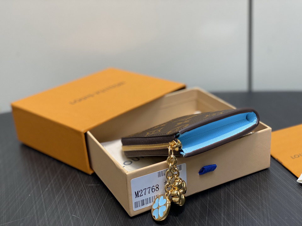 L X V Wallets(Multiple colors) detail 4