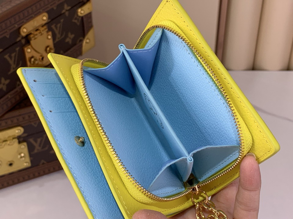 L X V Wallets(Multiple sizes) detail 10