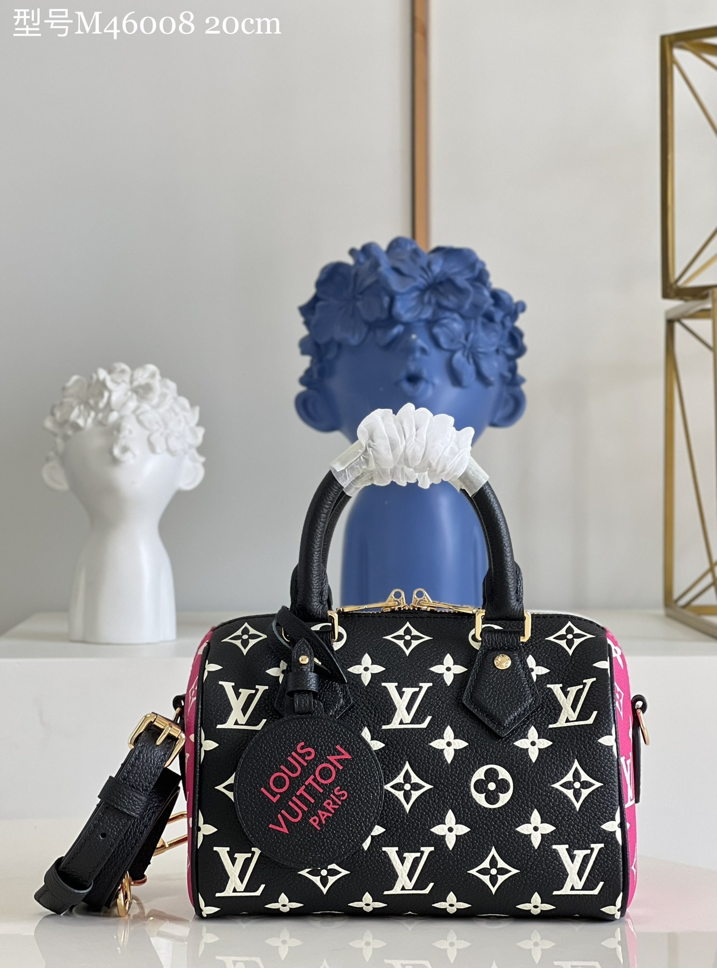 L X V Speedy Bandouli&egrave;re 20 M46088 Size：20.5x13.5x12cm